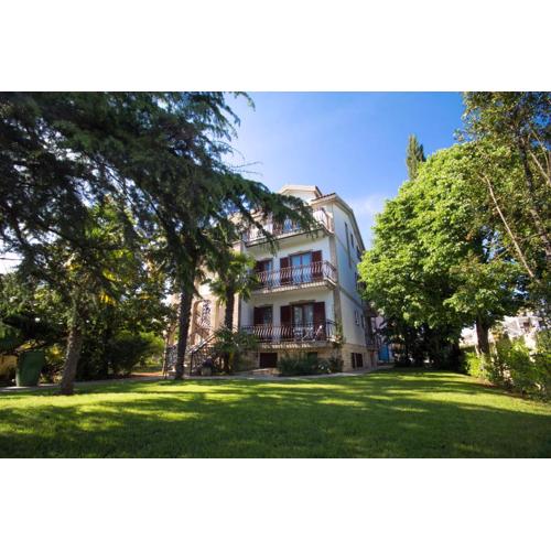 Apartments Lidija