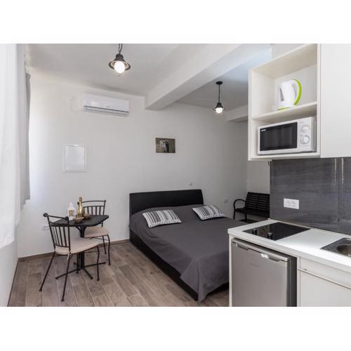 Apartments Life - Studio Apartment