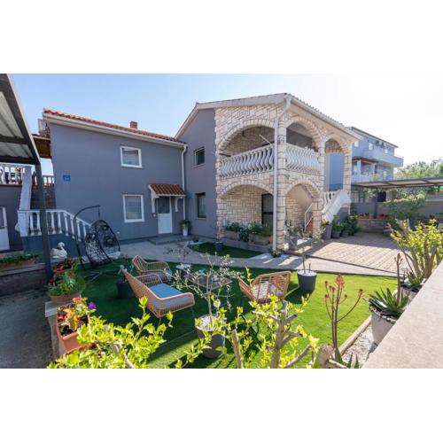 Apartments LIMIA
