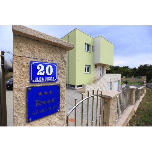 Apartments Loncar