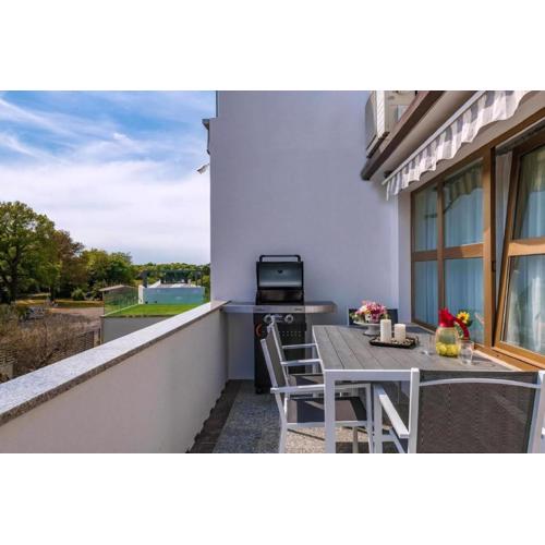 Apartments Lovric Apt 3