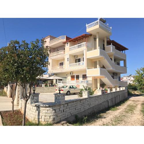 Apartments Luis