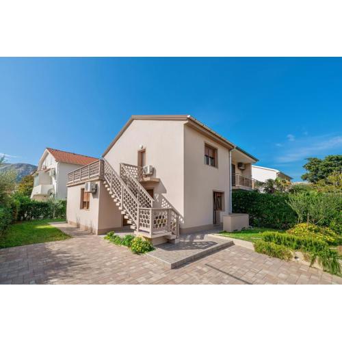 Apartments Magla with Terrace