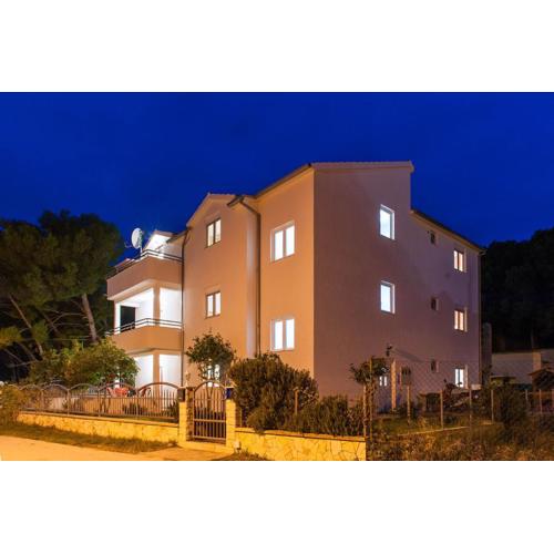Apartments Maras