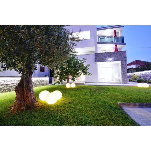 Apartments Maritea