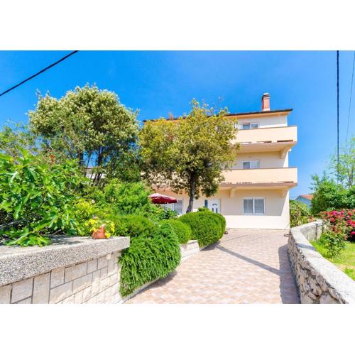 Apartments Marotin