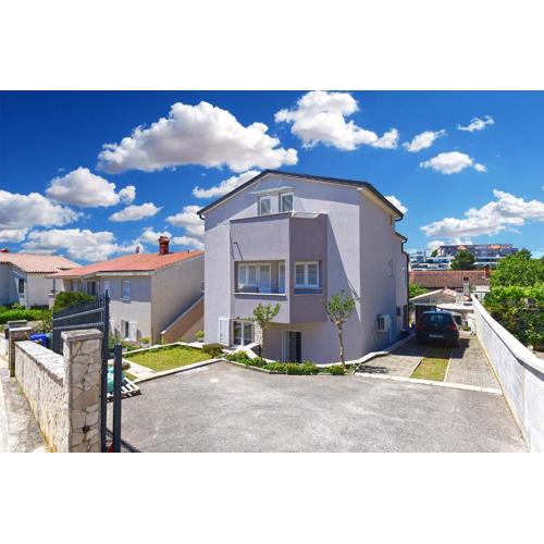 Apartments Medulin 714