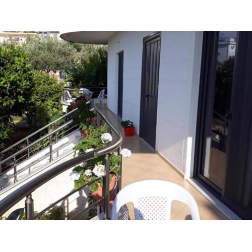 Apartments Meleqi