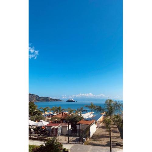 Apartments Mikros