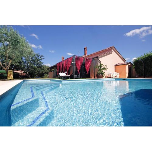 Apartments Mirna