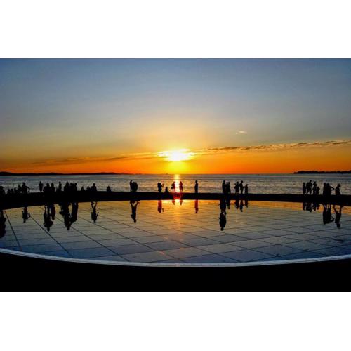 Apartments Mony