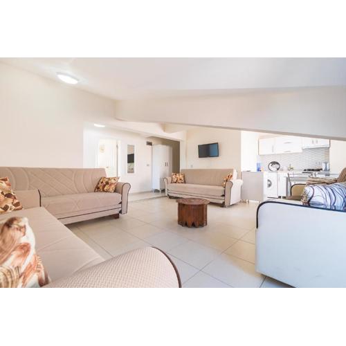 Apartments Near to City Center and Beach