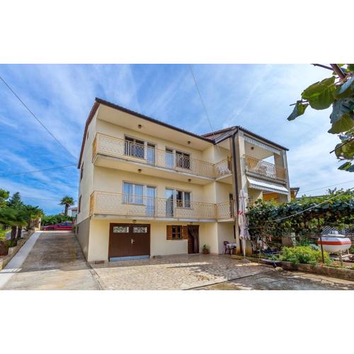 Apartments Orlic