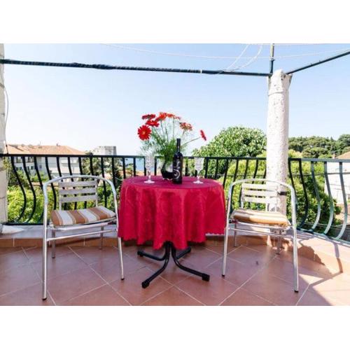 Apartments Paula - Studio Apartment with Terrace and Sea View