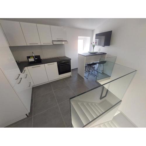 Apartments R&B