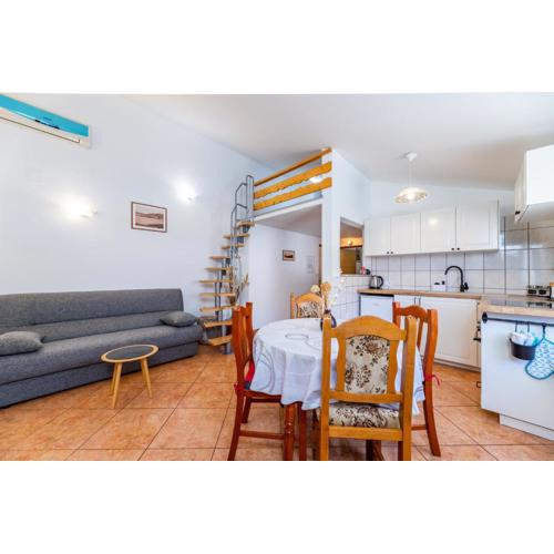 Apartments Romanse Baška