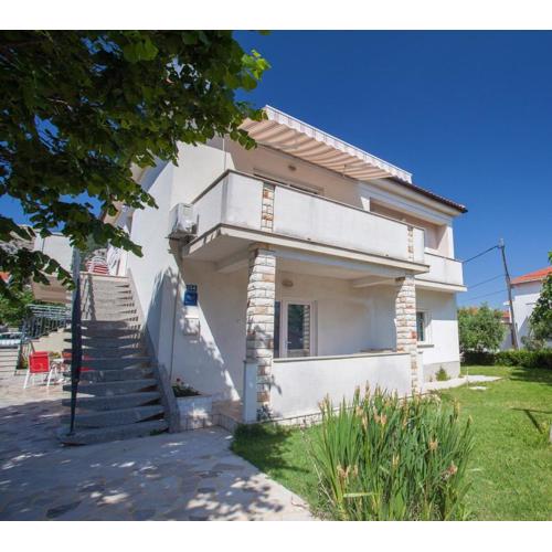 Apartments & Rooms Dekanic