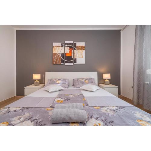Apartments Silver