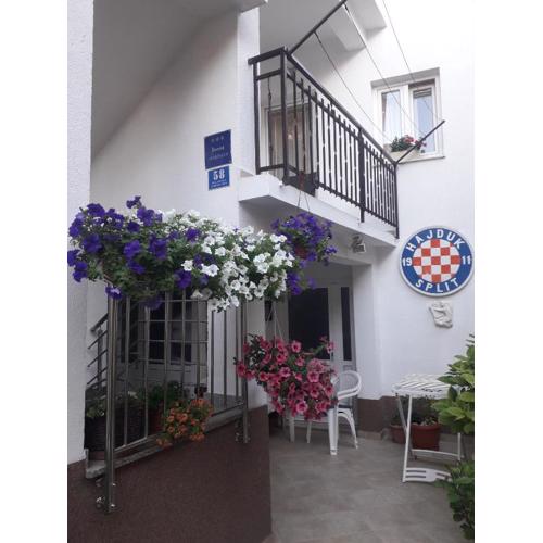 Apartments Šime