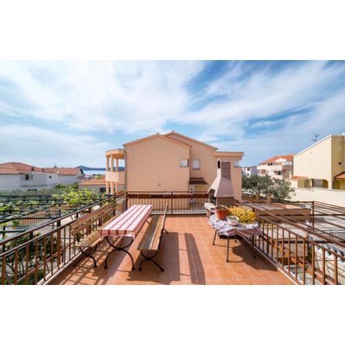Apartments Šimičević Vodice
