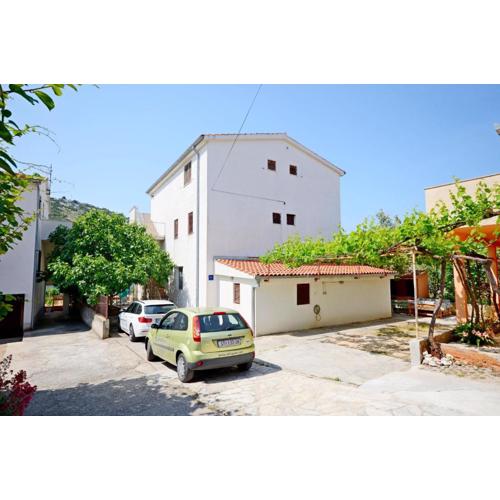 Apartments Sinisa