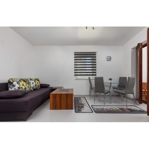 Apartments Smaila