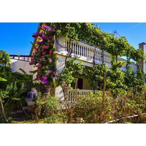 Apartments Snjeza
