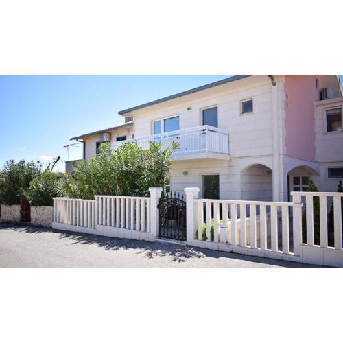 Apartments Summer