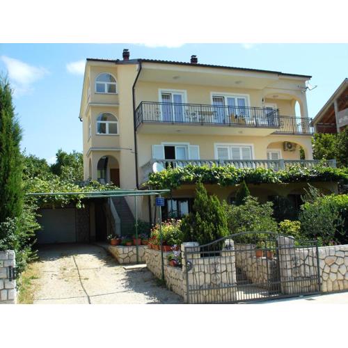 Apartments Tikveša