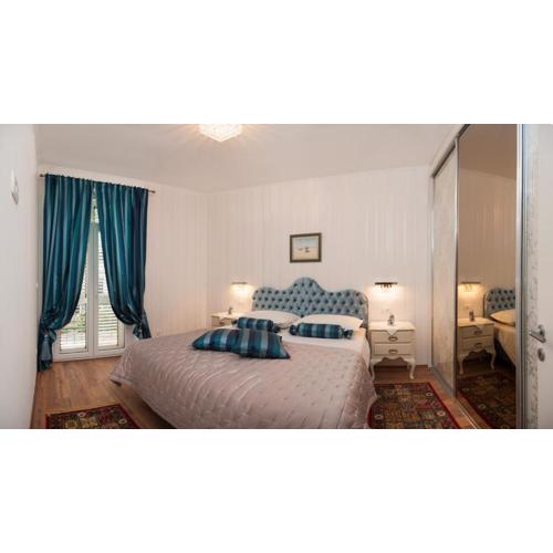Apartments Tonis