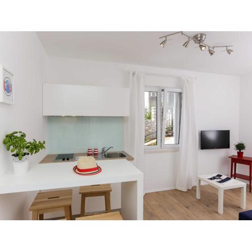 Apartments Villa Karmen - One-Bedroom Apartment Viktor