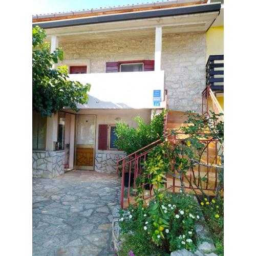 Apartments with a parking space Babici, Umag - 22437