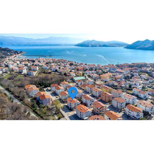 Apartments with a parking space Baska, Krk - 22413