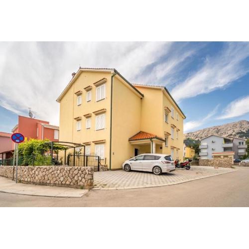 Apartments with a parking space Baska, Krk - 22418