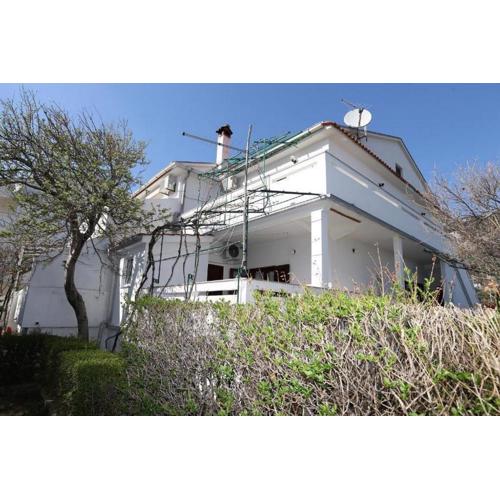 Apartments with a parking space Baska, Krk - 23999