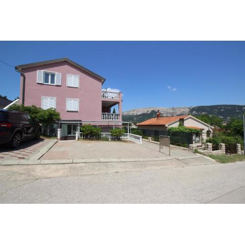 Apartments with a parking space Baska, Krk - 24175