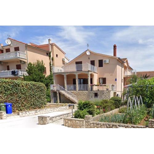 Apartments with a parking space Biograd na Moru, Biograd - 24160