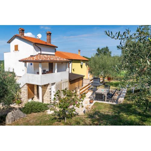 Apartments with a parking space Gornji Picudo, Umag - 22354