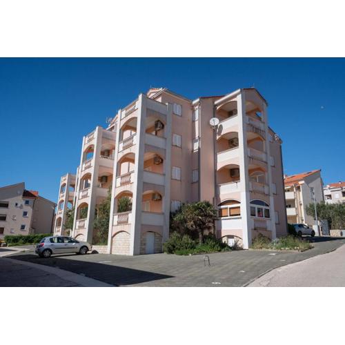 Apartments with a parking space Novalja, Pag - 22146