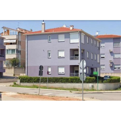 Apartments with a parking space Pula - 21369