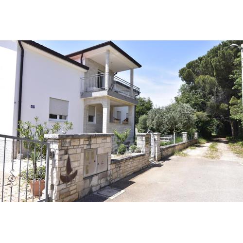 Apartments with a parking space Sveti Ivan, Umag - 22472