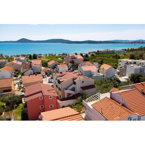 Apartments with a parking space Vodice - 16543