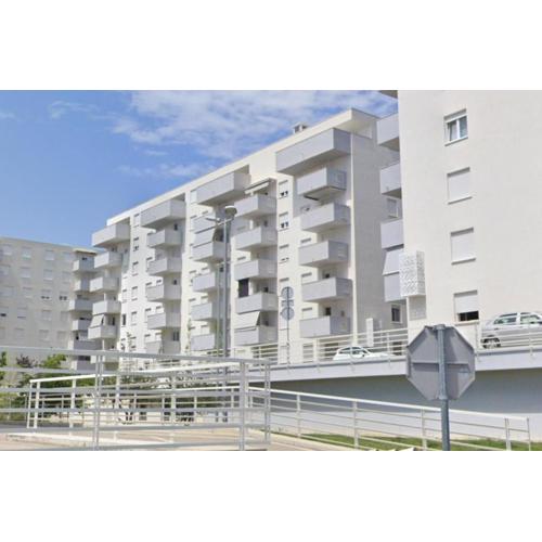 Apartments with a parking space Zadar - 21550