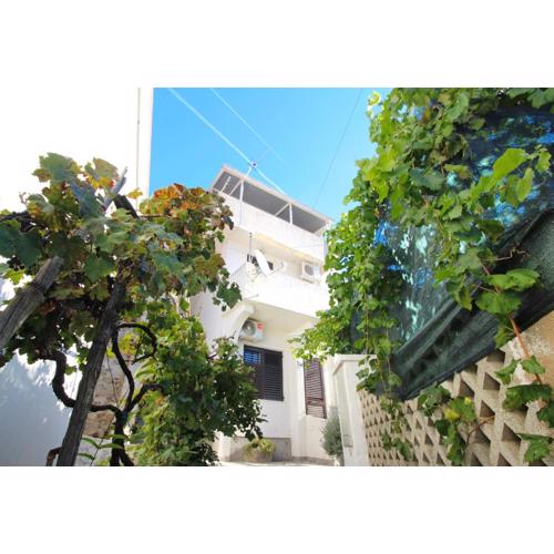 Apartments with parking spaces Baska, Krk - 22600
