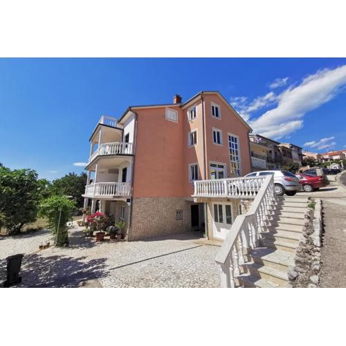 Apartments with parking spaces Crikvenica - 24556
