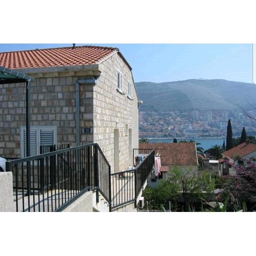 Apartments with parking spaces Dubrovnik - 24190