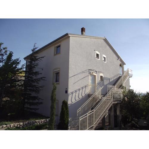 Apartments with parking spaces Novi Vinodolski - 15823