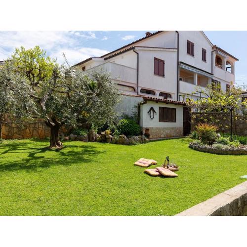 Apartments with parking spaces Porec - 6922