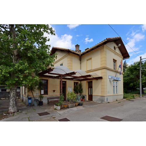 Apartments with parking spaces Rijeka - 24396