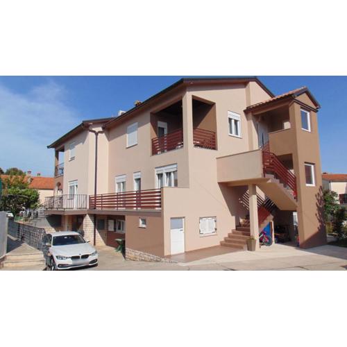 Apartments with parking spaces Rovinj - 21989
